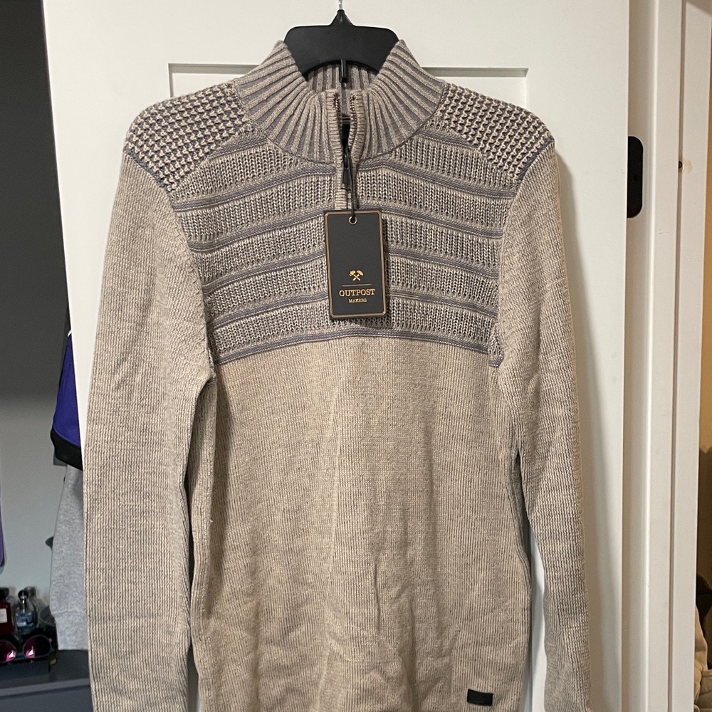 Ostport Men's Beige Zip-Up Sweater